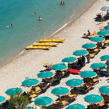 Numeronove Sirolo Exteriér fotografie